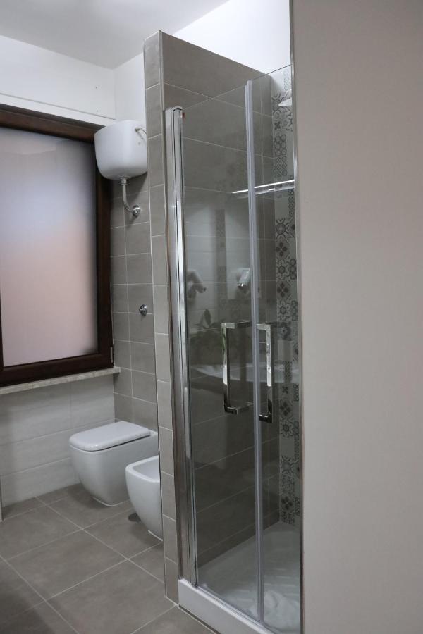 Residenza La Reggia Bed & Breakfast Caserta Ngoại thất bức ảnh