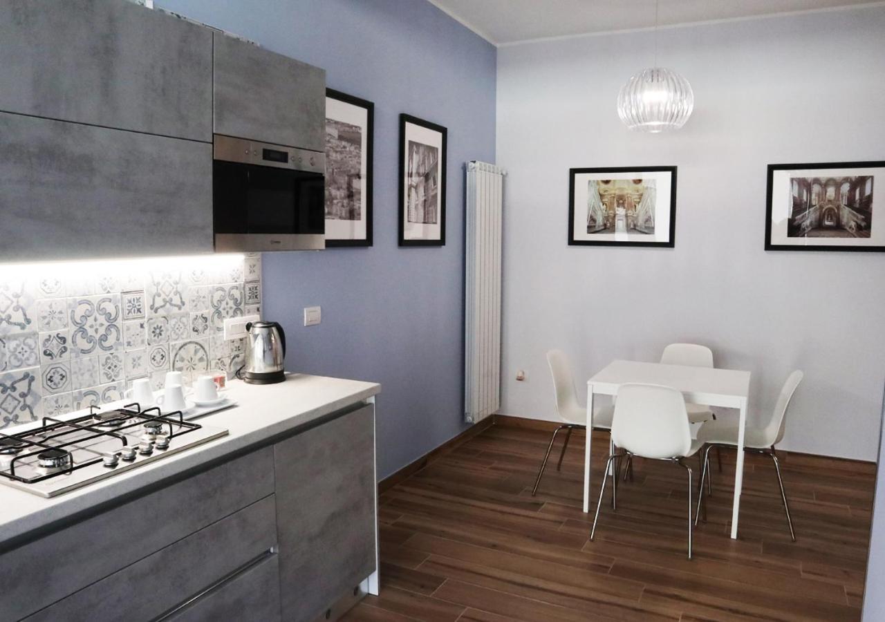 Residenza La Reggia Bed & Breakfast Caserta Ngoại thất bức ảnh