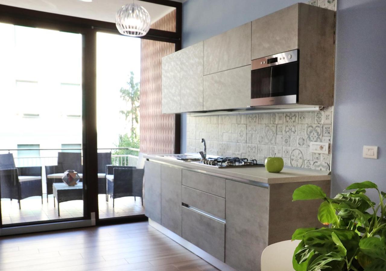 Residenza La Reggia Bed & Breakfast Caserta Ngoại thất bức ảnh